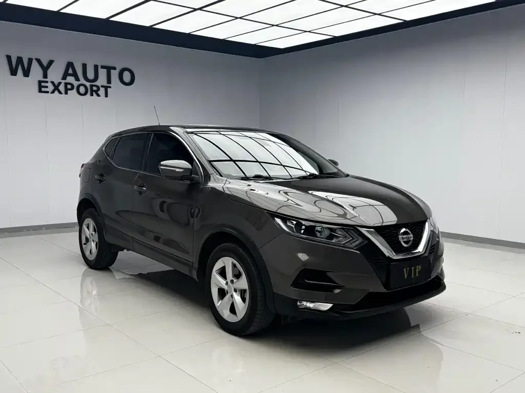 Nissan Qashqai — фото 10