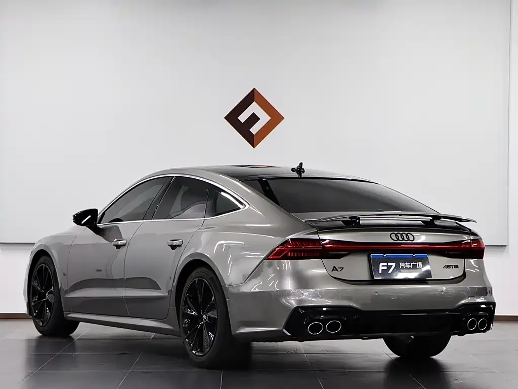 Audi A7 — фото 4