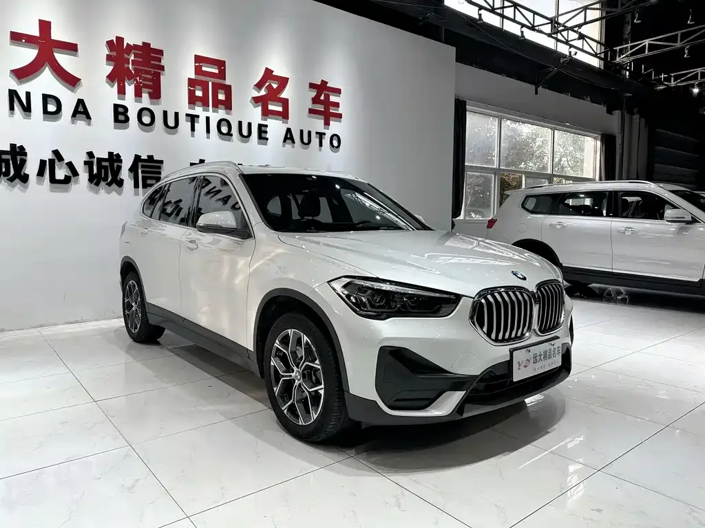BMW X1 — фото 3