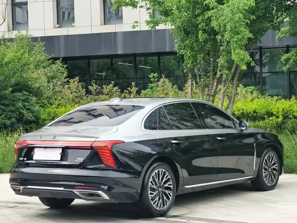 Hongqi H5 — фото 3