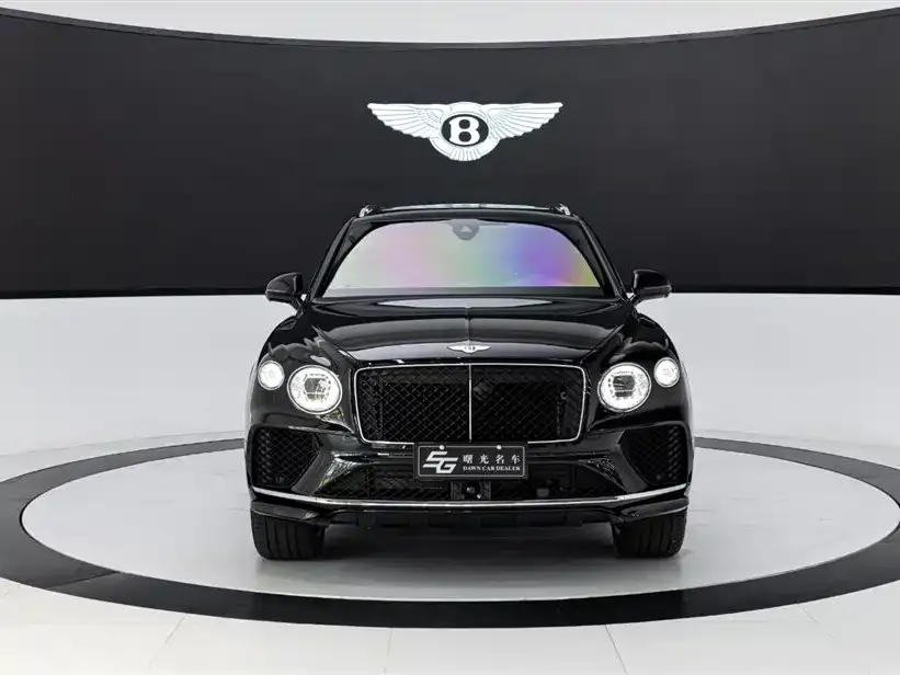 Bentley Bentayga — фото 2