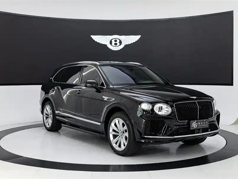 Bentley Bentayga — фото 8