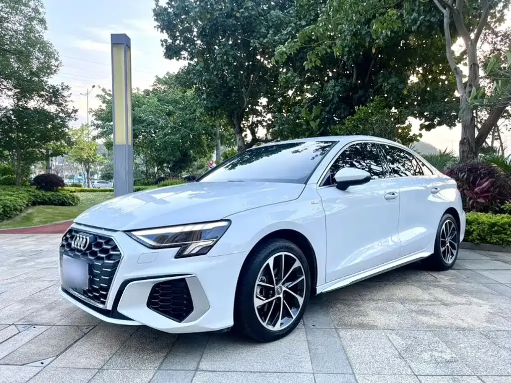 Audi A3 — фото 9