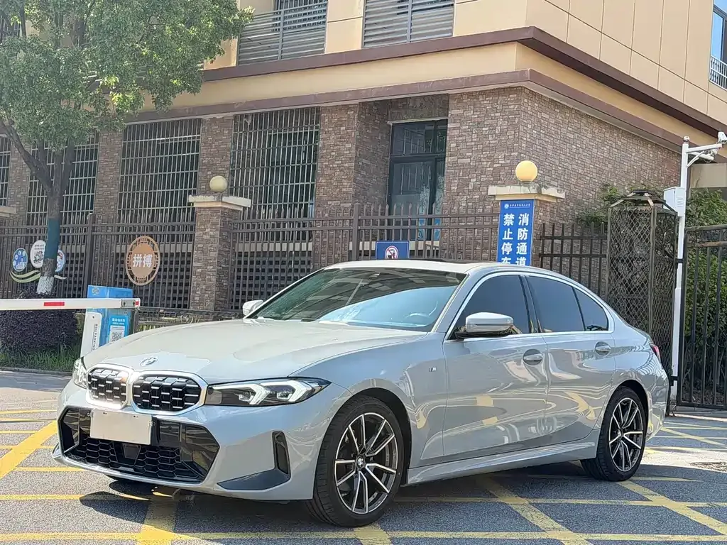 BMW 3 Series — фото 1