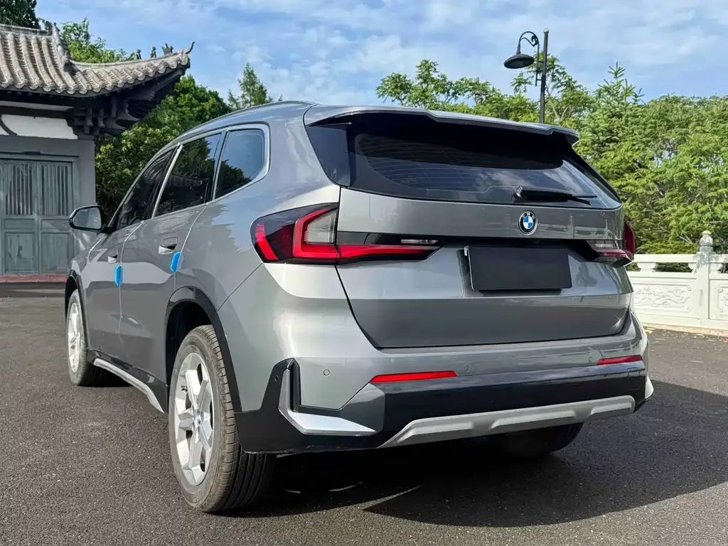 BMW X1 — фото 2