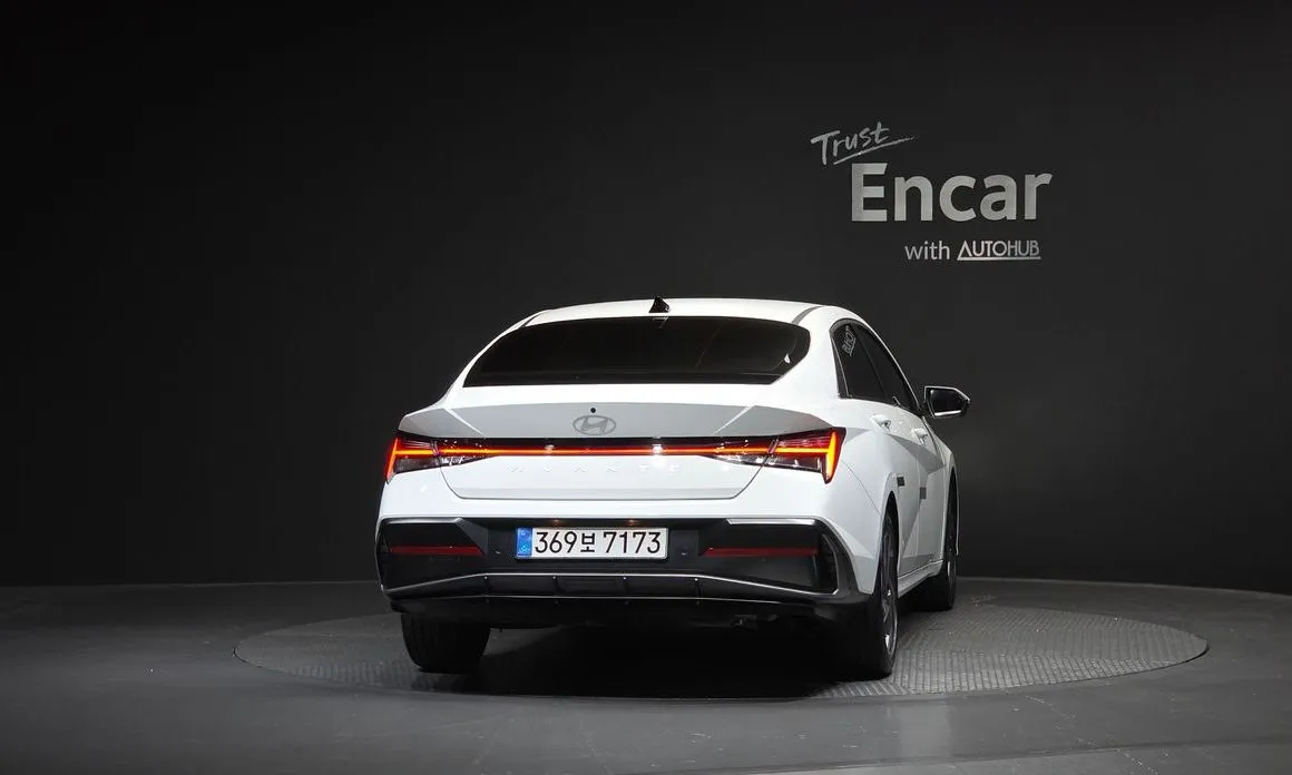 Hyundai AVANTE — фото 2