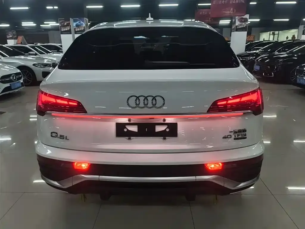 Audi Q5L Sportback 2023 из CN, фото 7