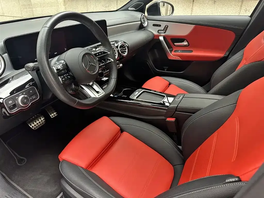 Mercedes-Benz A-Class AMG — фото 7
