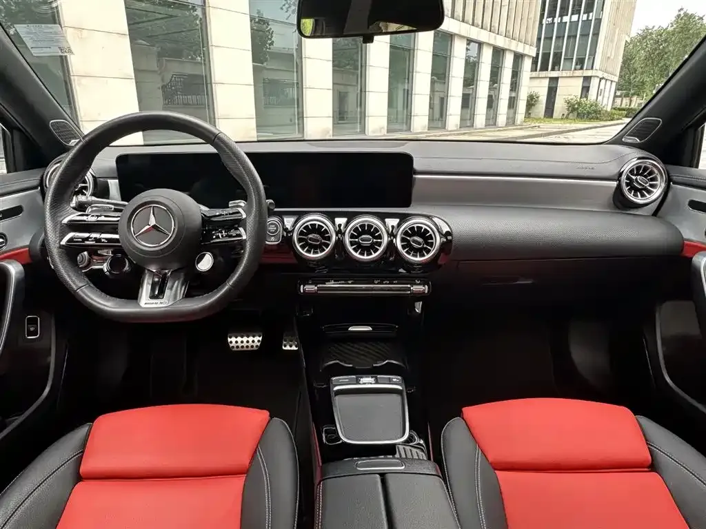 Mercedes-Benz A-Class AMG — фото 6