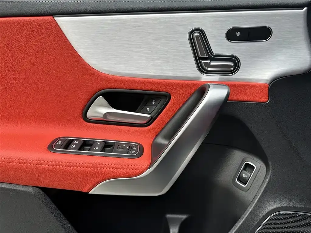 Mercedes-Benz A-Class AMG — фото 9