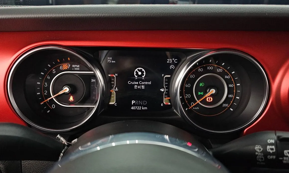 Jeep Wrangler — фото 4