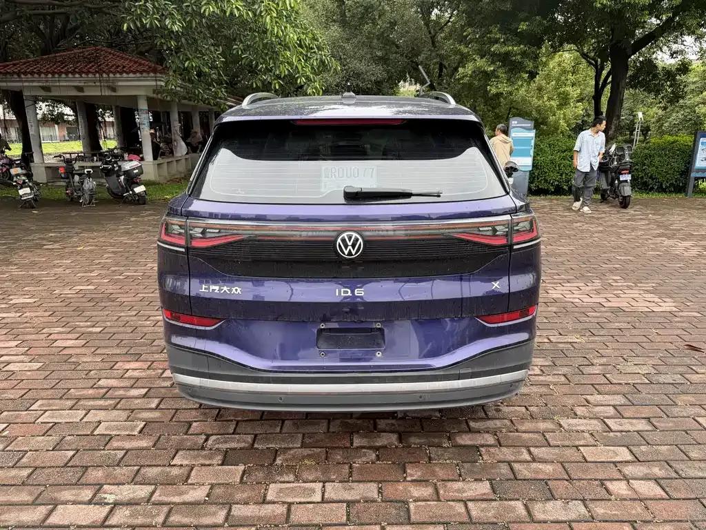 Volkswagen ID.6 X 2022 из CN, фото 9