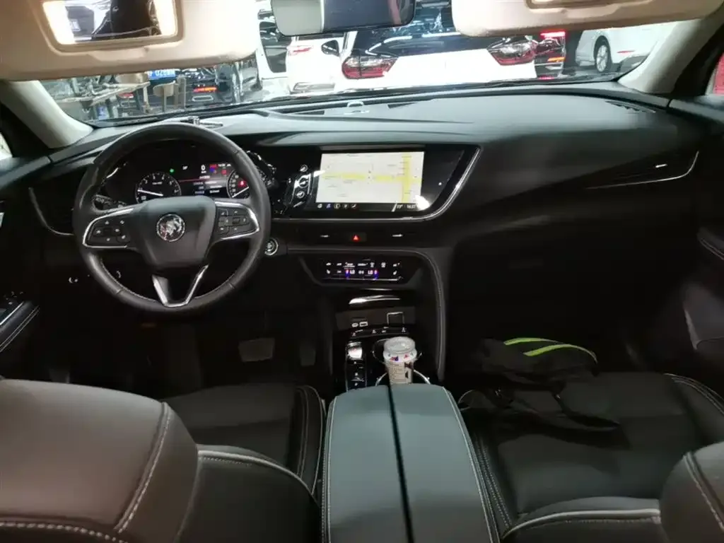 Buick Envision Plus — фото 2