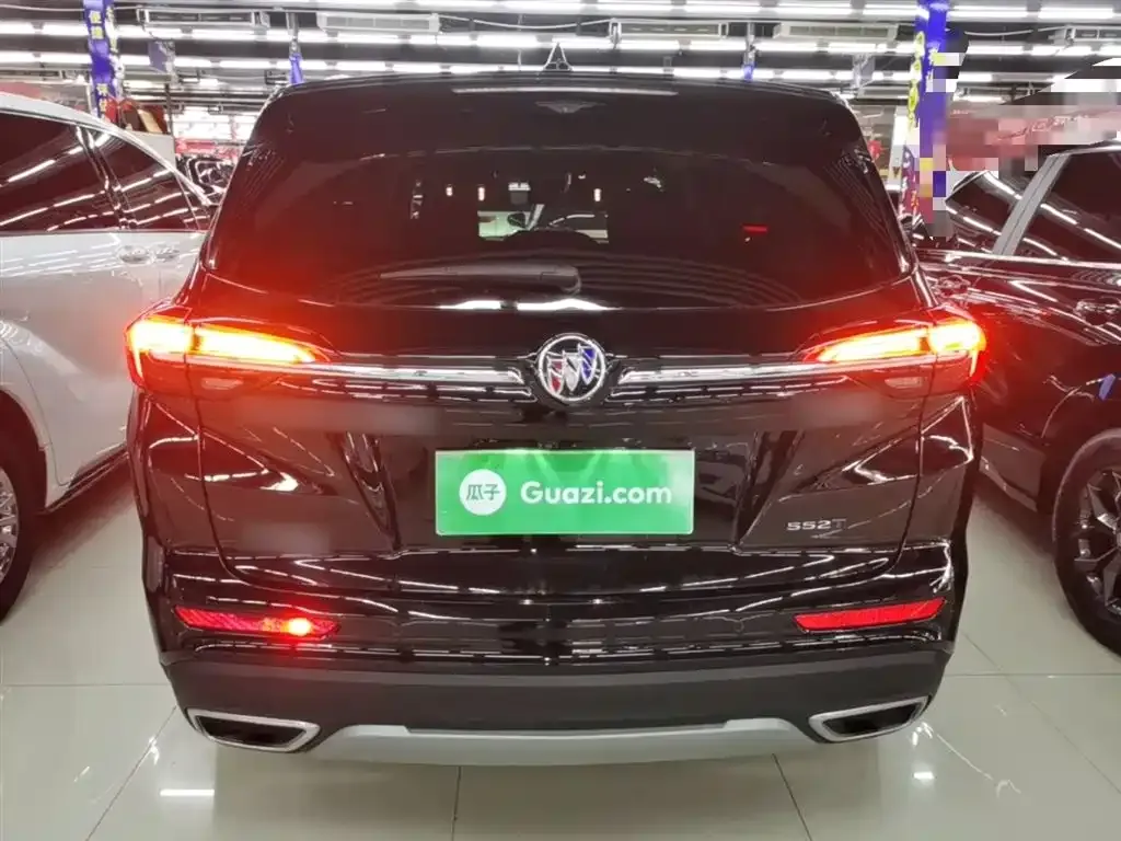 Buick Envision Plus — фото 6