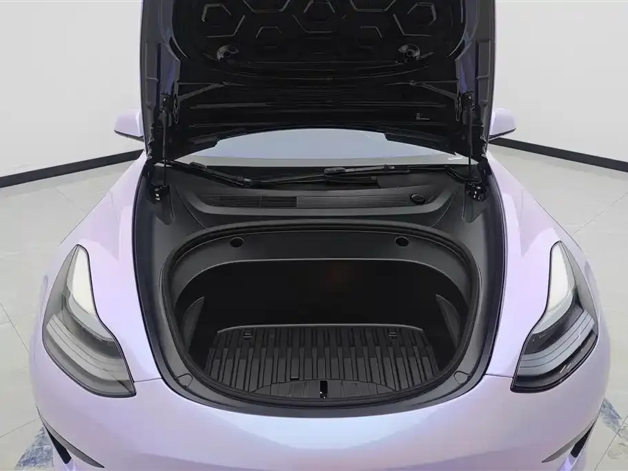 Tesla Model 3 — фото 6