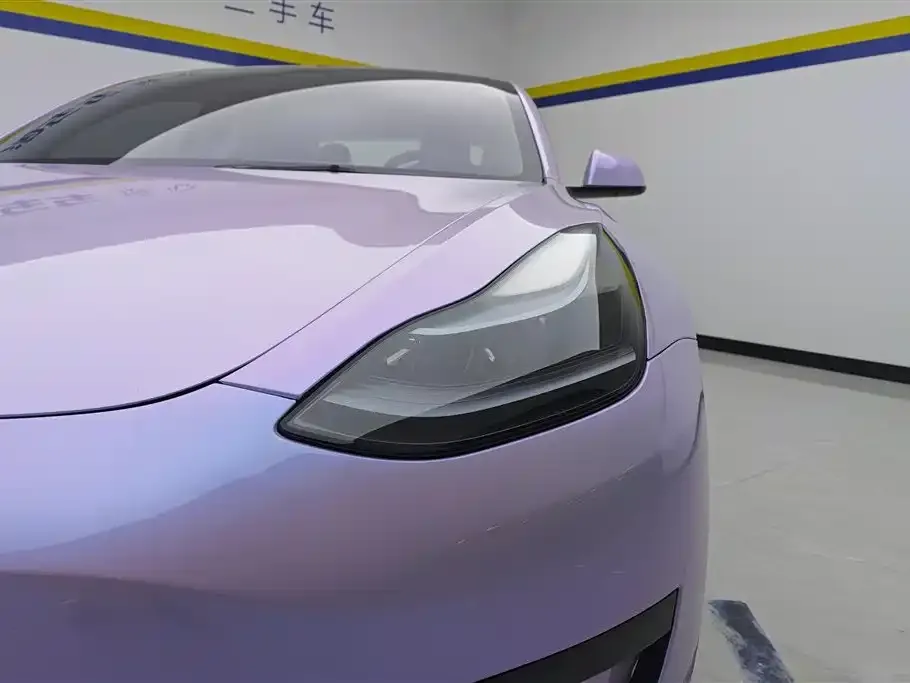 Tesla Model 3 — фото 2