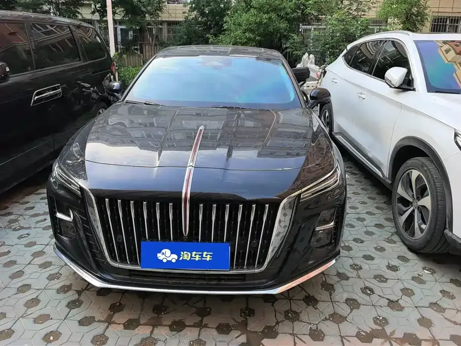 Hongqi H5 — фото 6