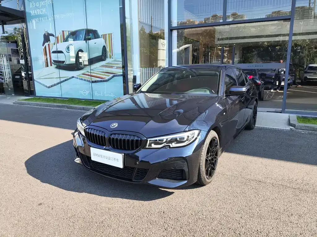 BMW 3 Series — фото 1