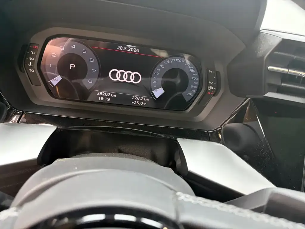 Audi A3 — фото 9
