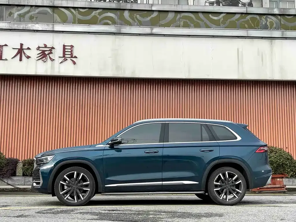 Geely Xingyue L — фото 9