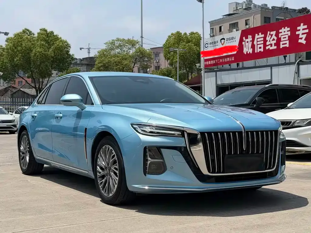 Hongqi H5 — фото 8
