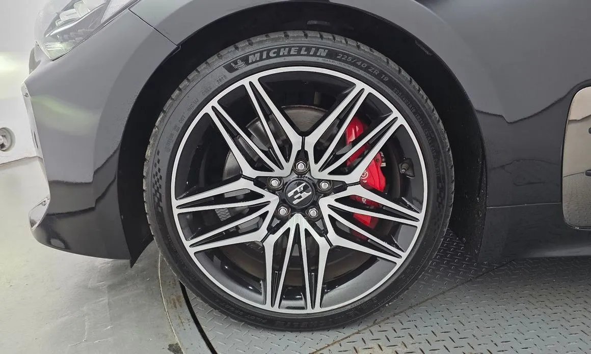 Kia Stinger — фото 10