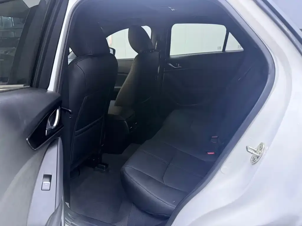 Mazda CX-4 — фото 2