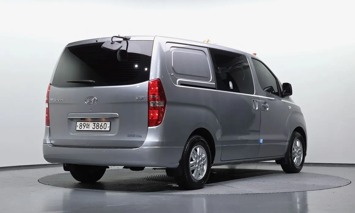 Hyundai Starex 2021 из KR, фото 2