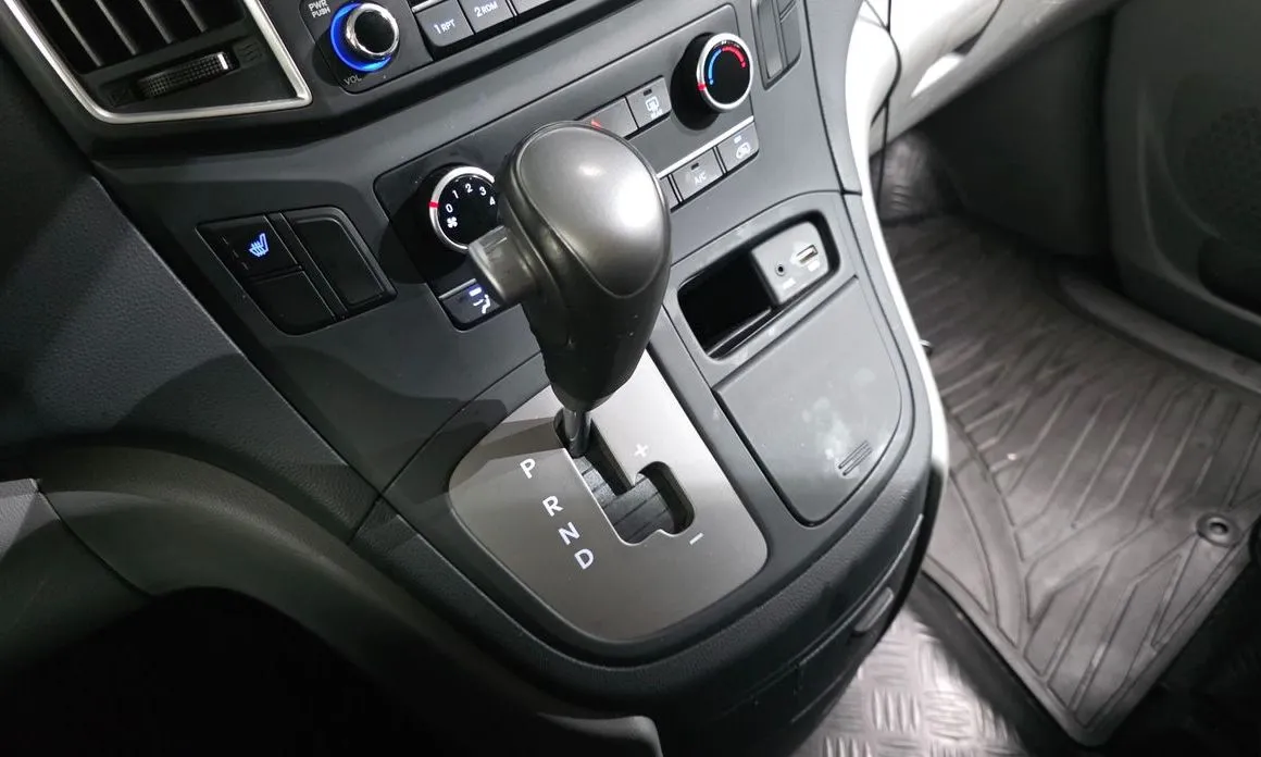 Hyundai Starex 2021 из KR, фото 6