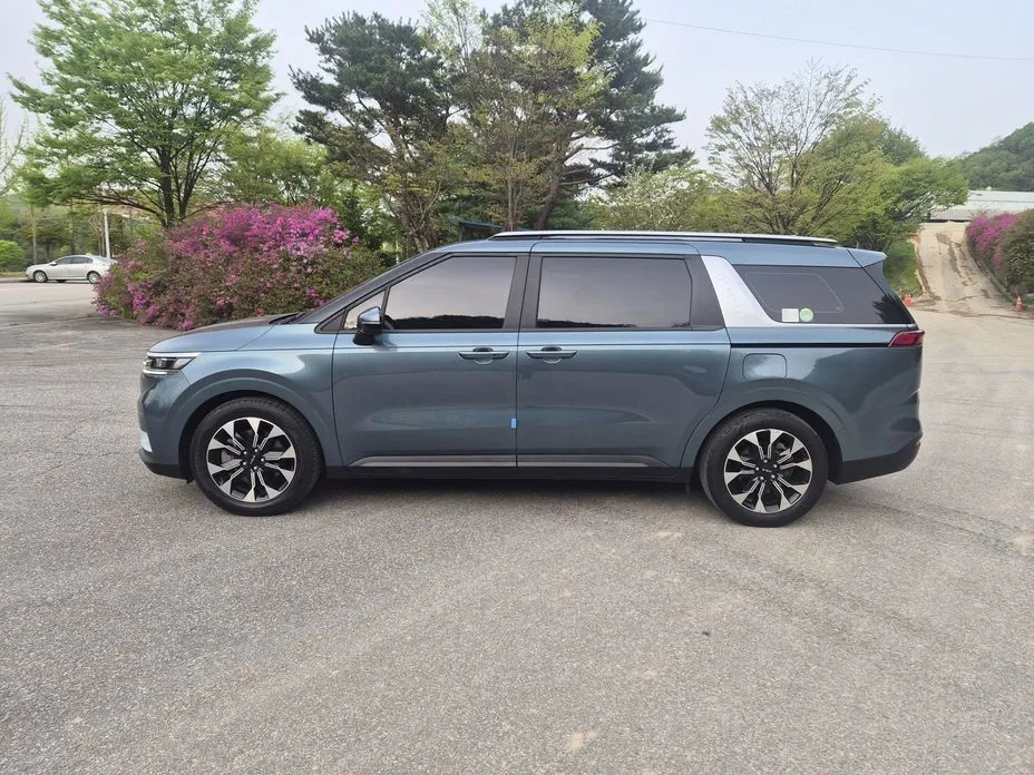 Kia Carnival 2023 из KR, фото 8