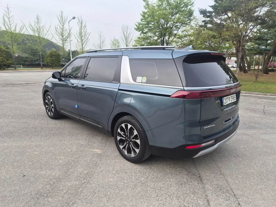 Kia Carnival 2023 из KR, фото 6