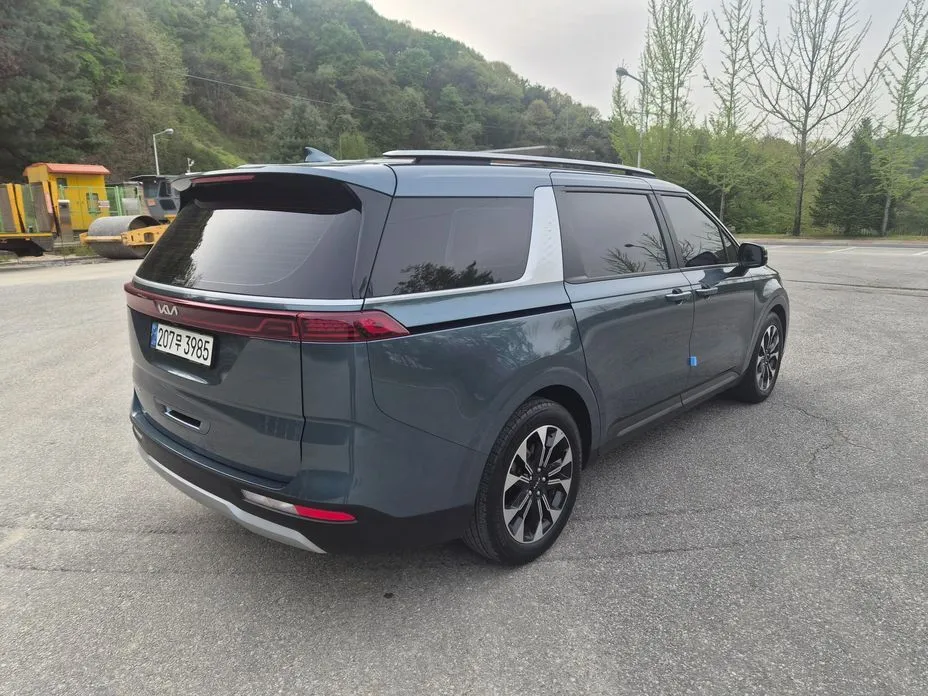Kia Carnival 2023 из KR, фото 3