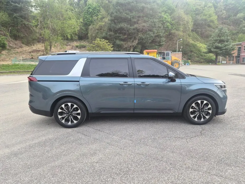 Kia Carnival 2023 из KR, фото 5