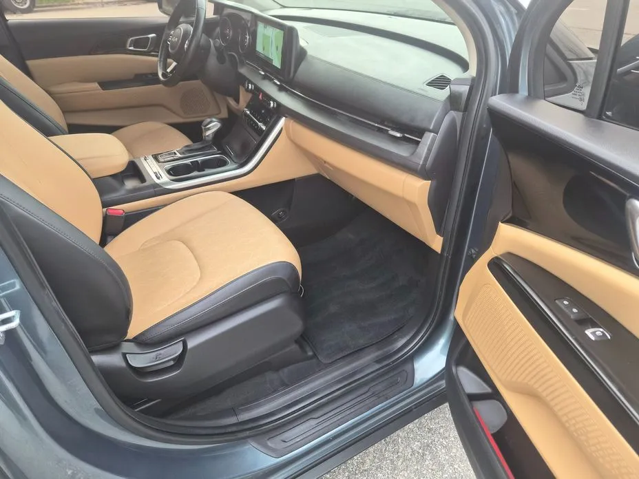 Kia Carnival 2023 из KR, фото 7
