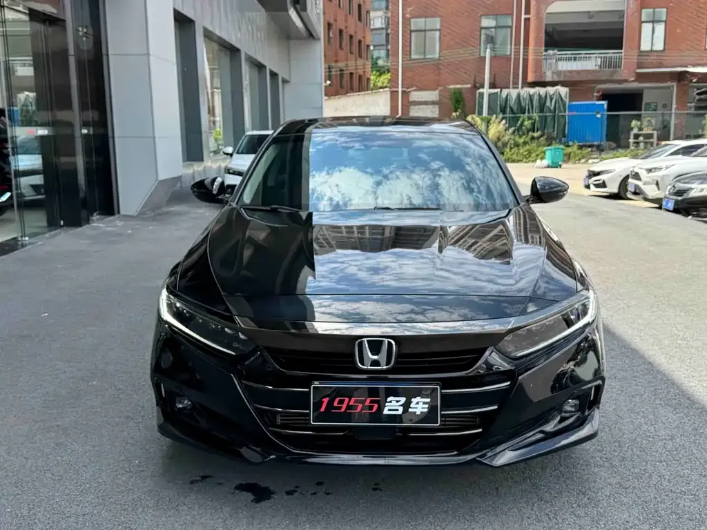 Honda Accord — фото 6