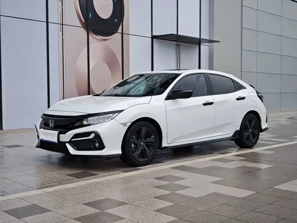 Honda Civic — фото 1
