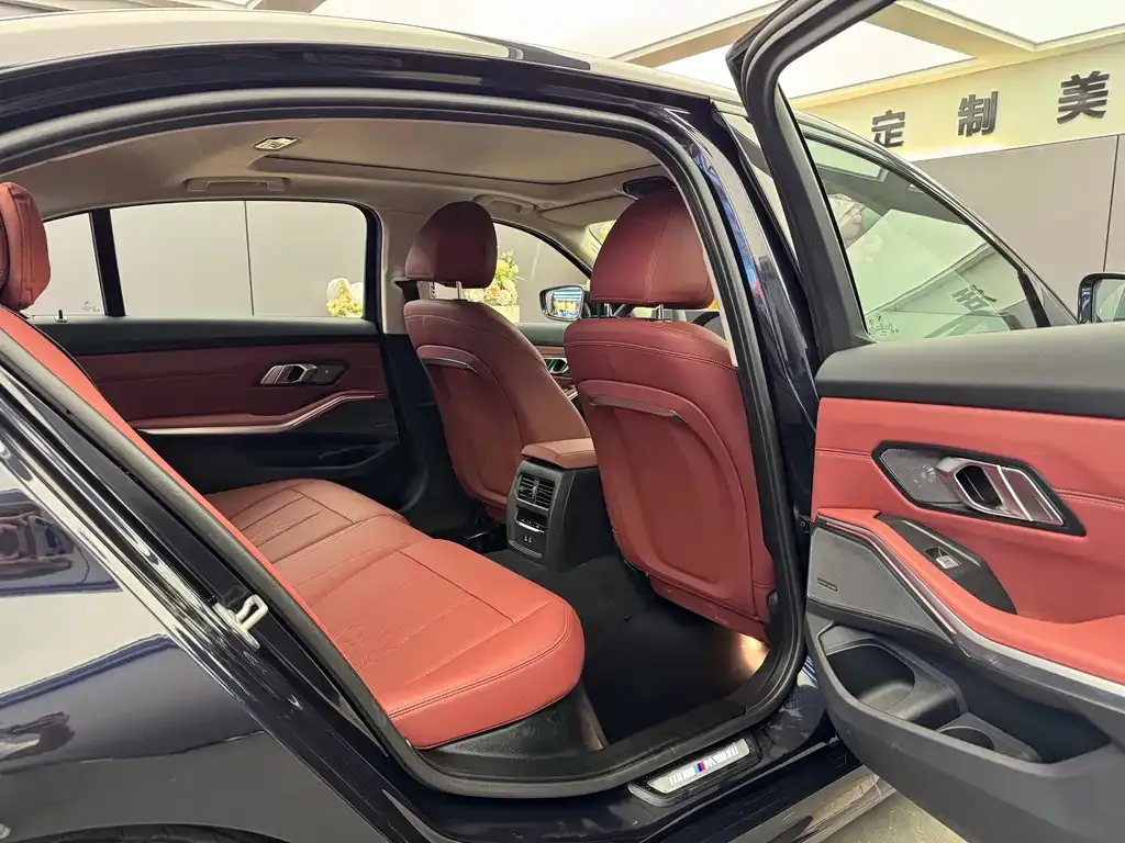 BMW 3 Series 2025 из CN, фото 6