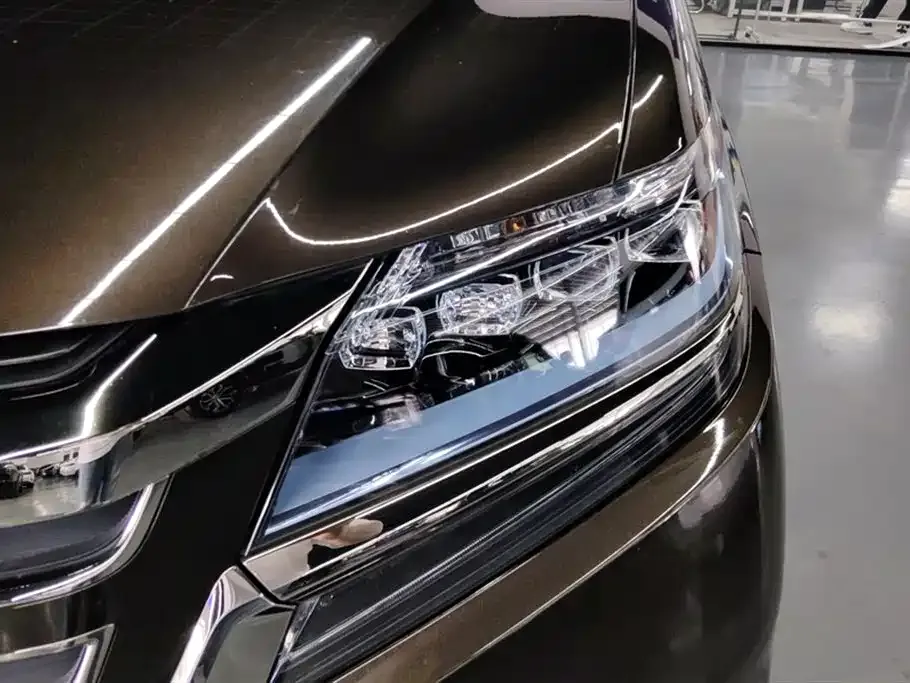Honda Elysion 2021 из CN, фото 10