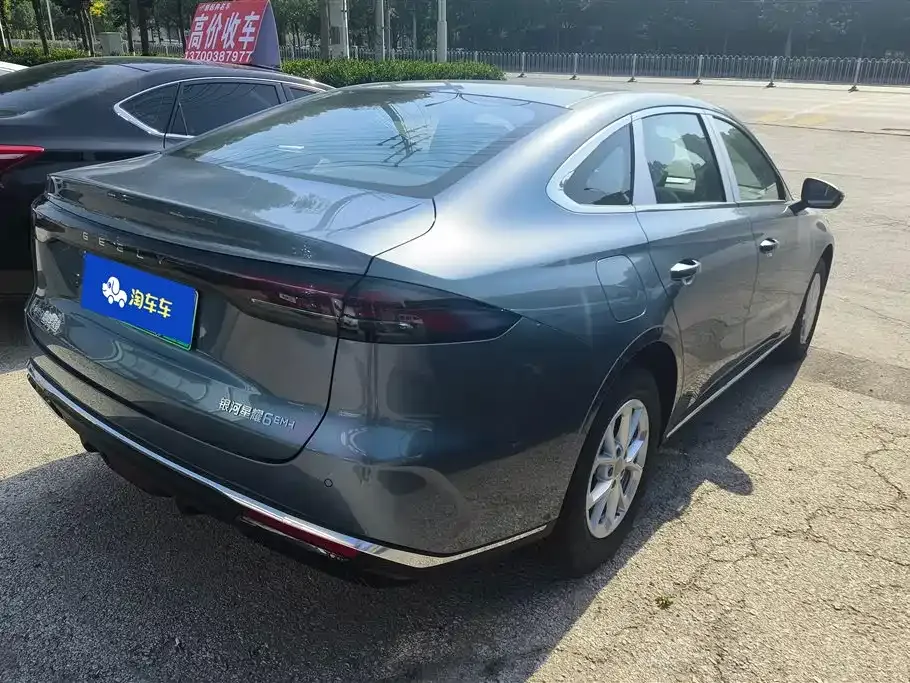 Geely Galaxy Xingyao 6 — фото 10