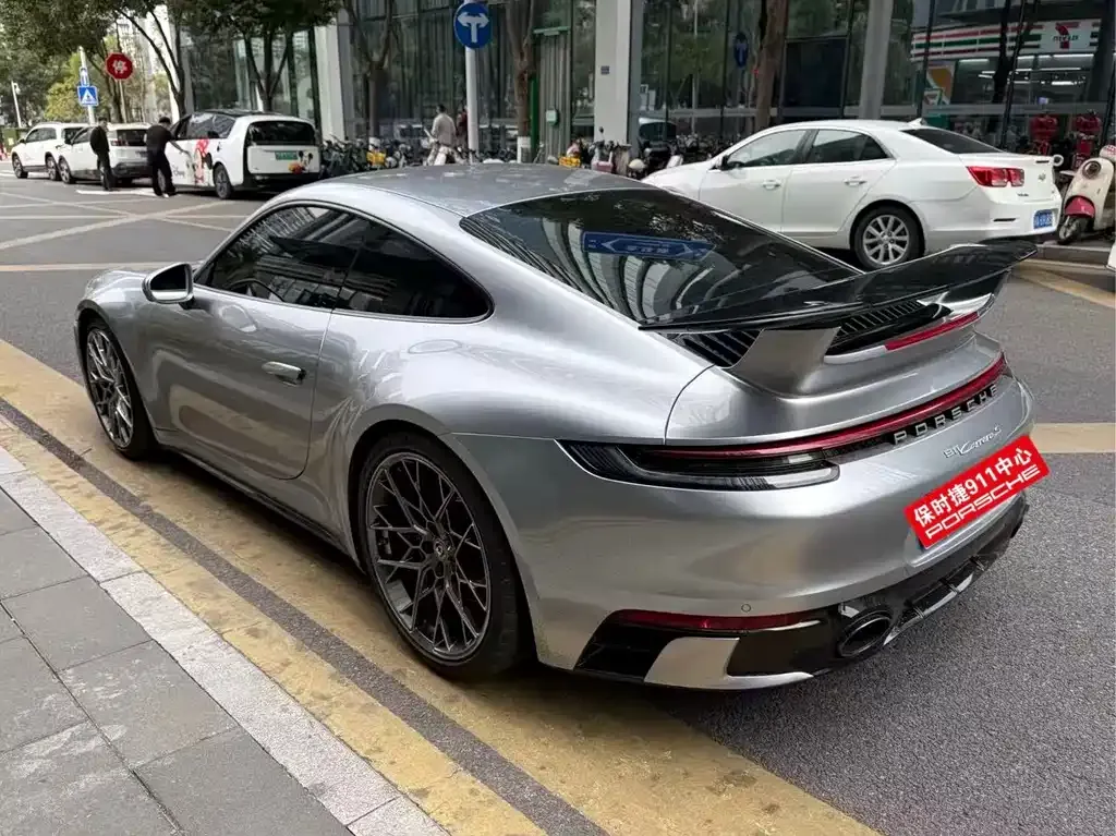 Porsche 911 2021 из CN, фото 8