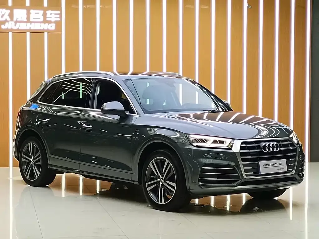 Audi Q5L 2021 из CN, фото 7