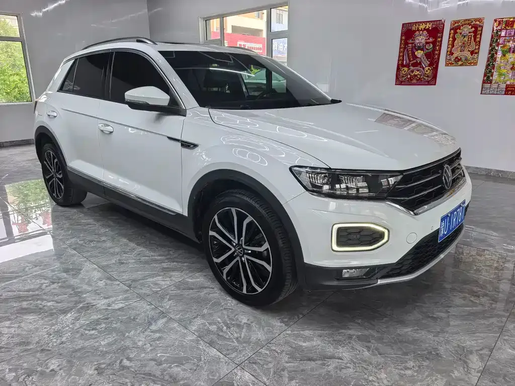 Volkswagen T-Roc — фото 3