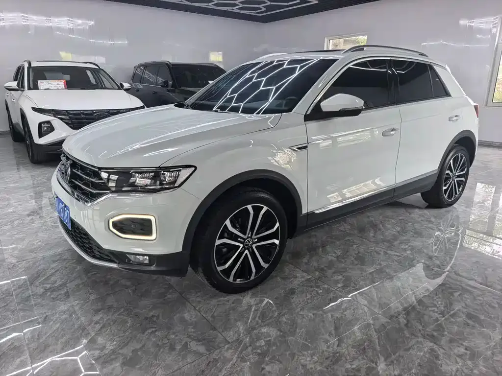 Volkswagen T-Roc — фото 4