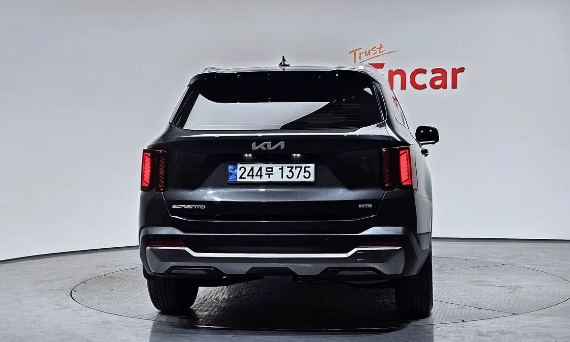 Kia Sorento — фото 3