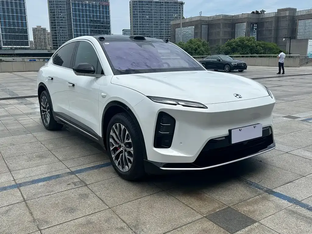 NIO EC6 — фото 7