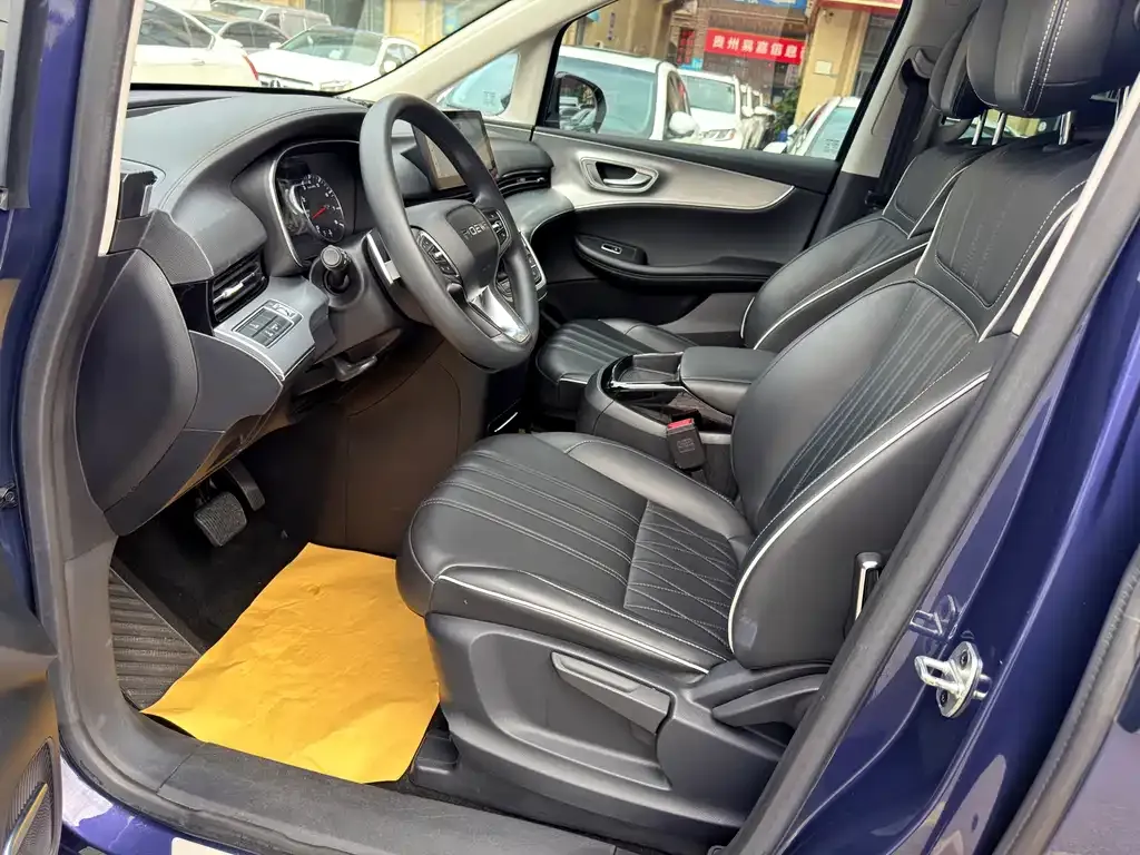 Roewe iMAX8 2022 из CN, фото 4