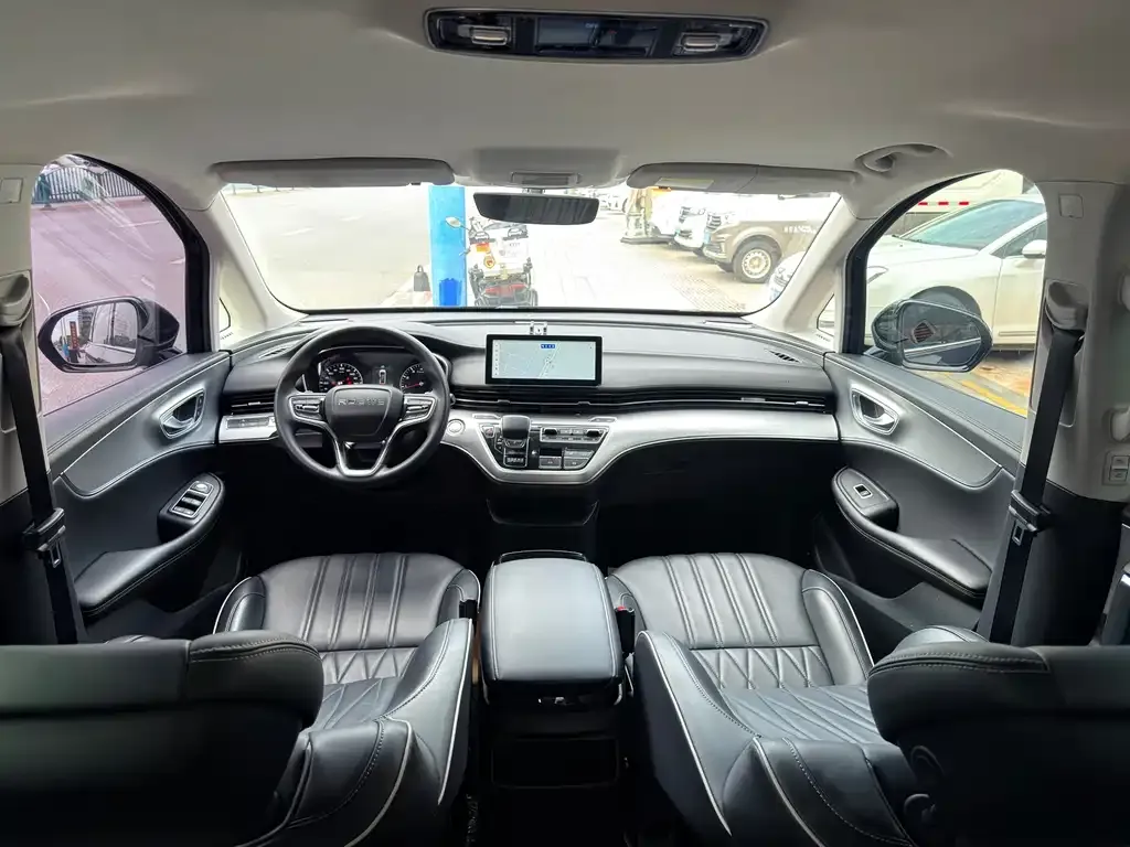 Roewe iMAX8 2022 из CN, фото 2
