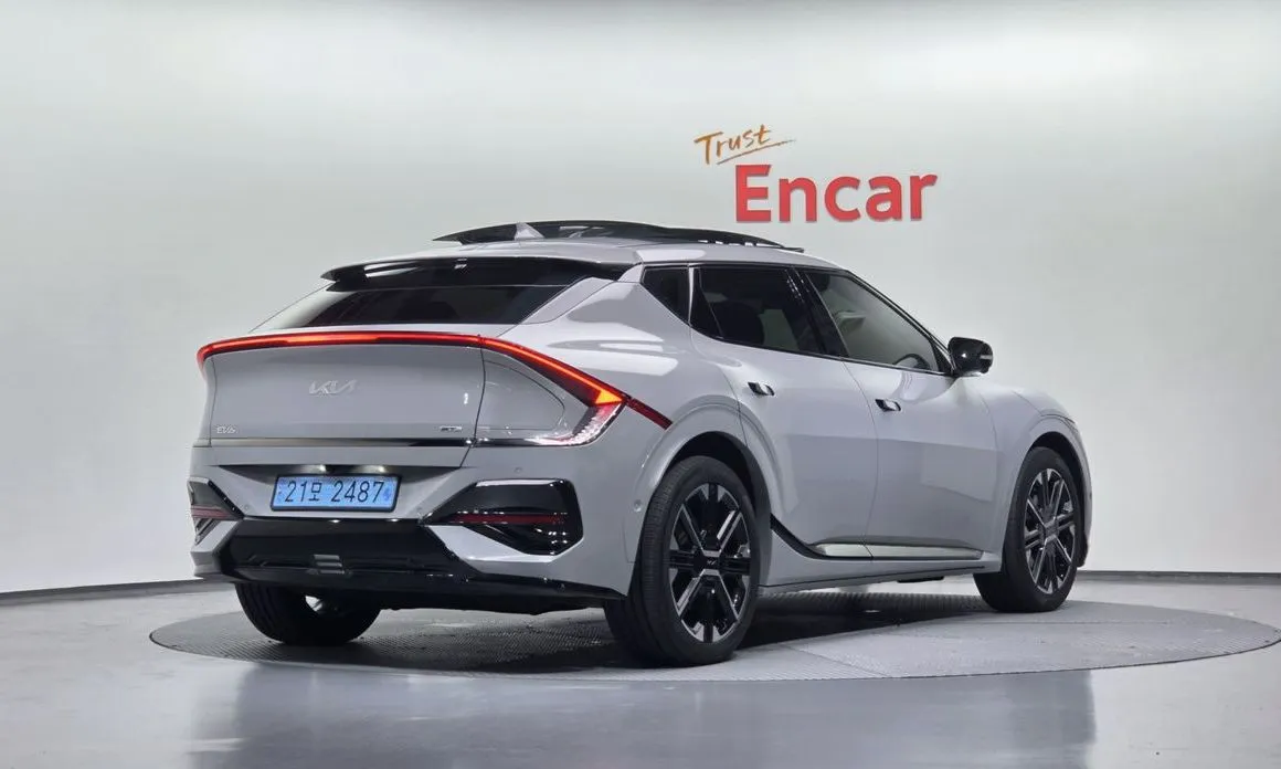 Kia EV6 — фото 4
