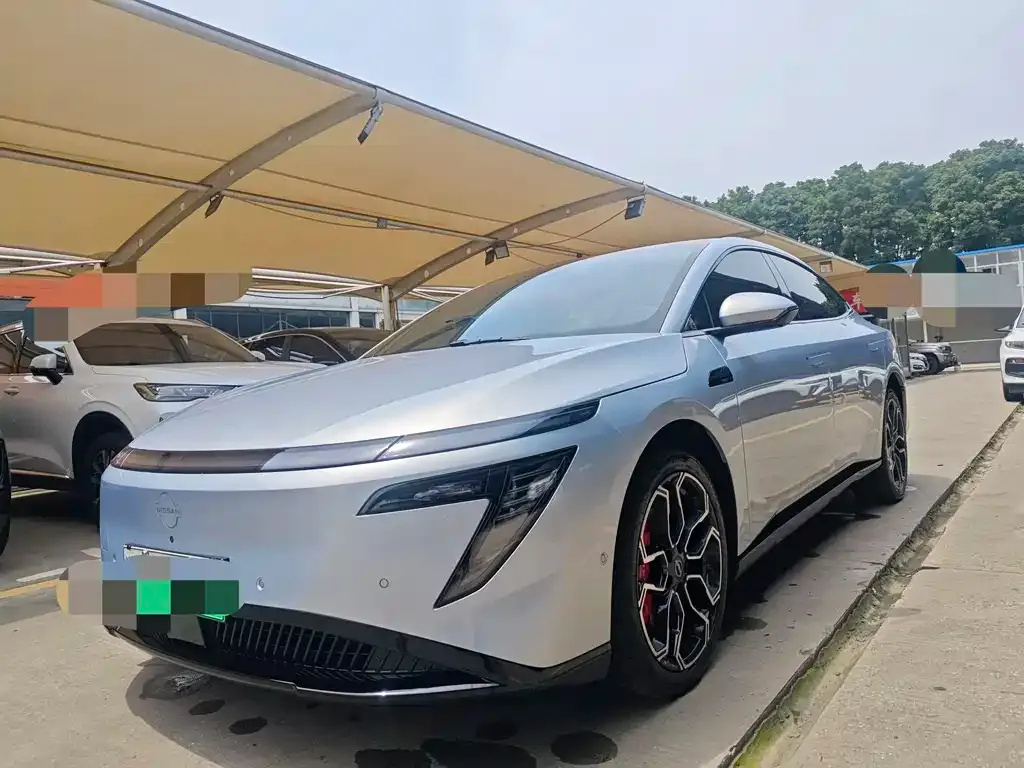 Nissan N7