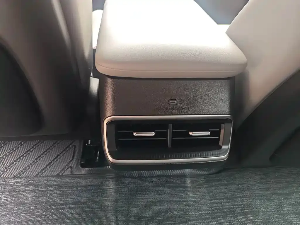 Nissan N7 2025 из CN, фото 9
